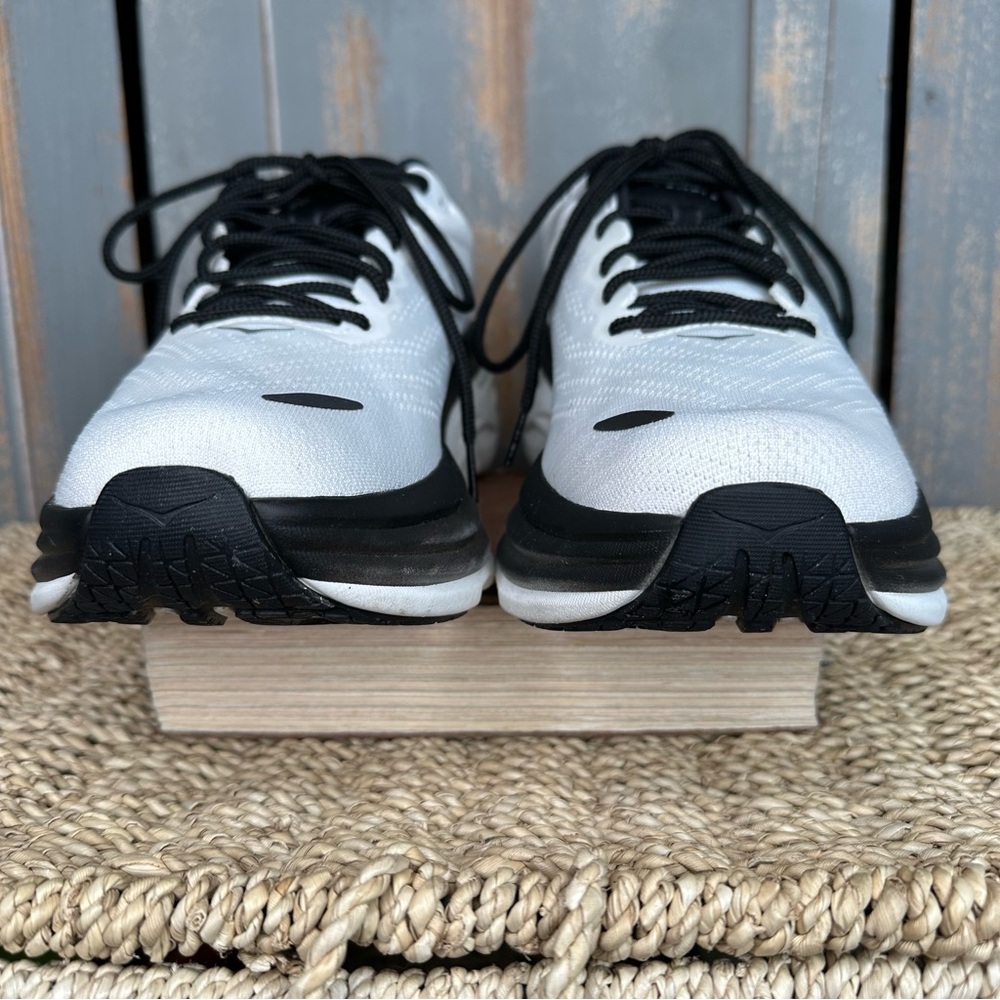 HOKA Men's Bondi 8 Sneakers White Black Sz 11.5 - Picture 7 of 15